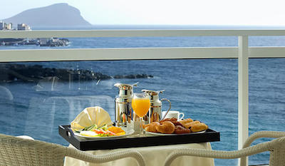 Breakfast on the terrace at Vincci Tenerife Golf